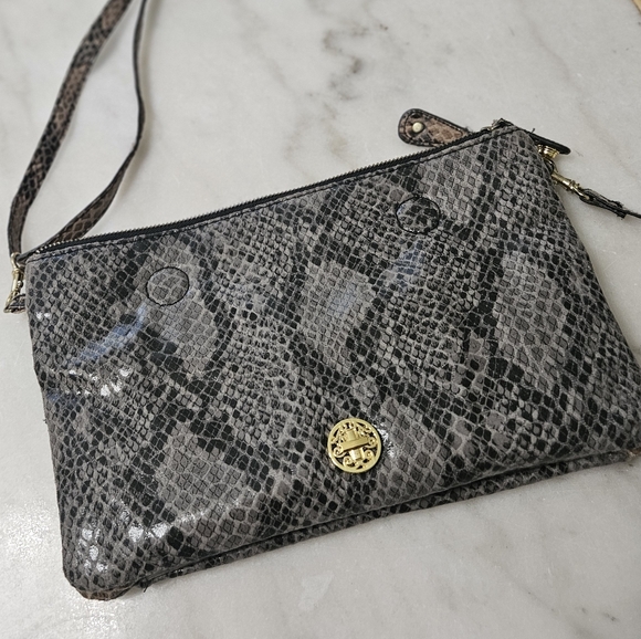 Vintage Faux Leather Handbag - Picture 1 of 8